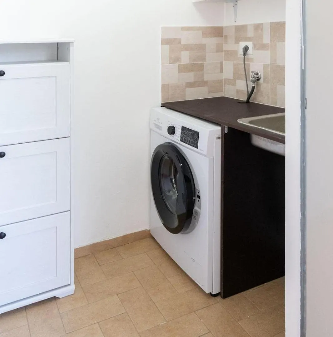 דירה קולה ואל ד'אלזה Apartment24