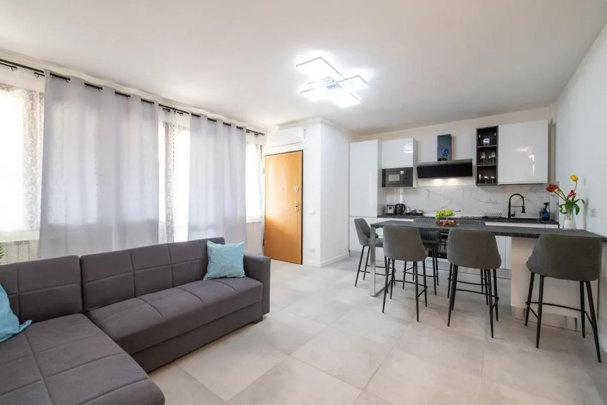Apartment Apartment24 Colle Val D'Elsa Italy